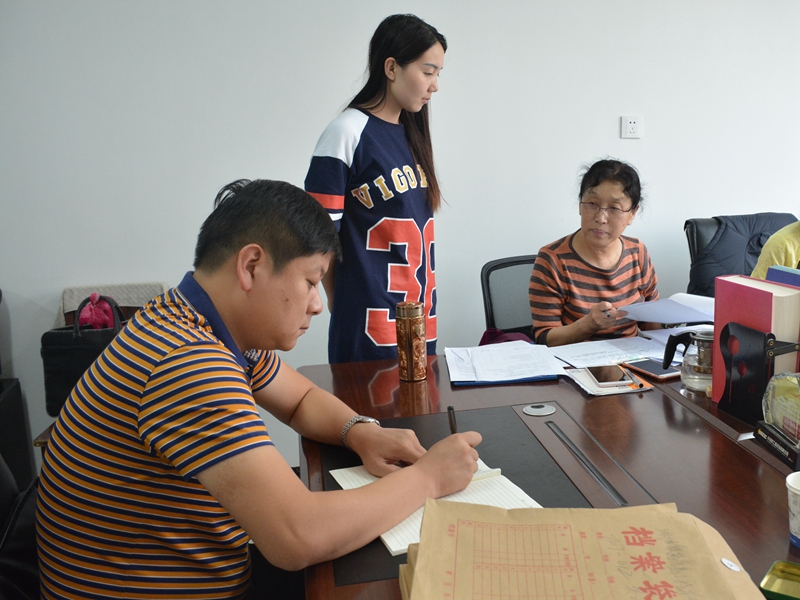 12、第一岩土工程勘察院审核现场.jpg